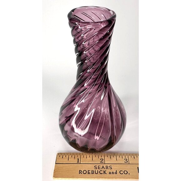 Vintage Hand Blown Purple Glass Swirl Vase Handmade in Poland Flower Bud 5.5"x2" - Picture 5 of 13
